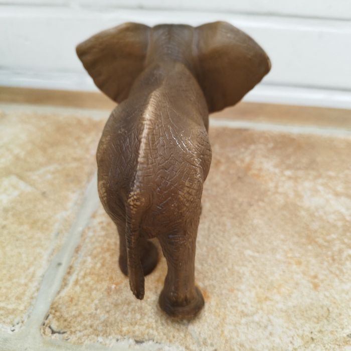 Éléphant d'Afrique mâle - photo numéro 4