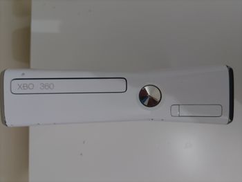 console x box 360 s