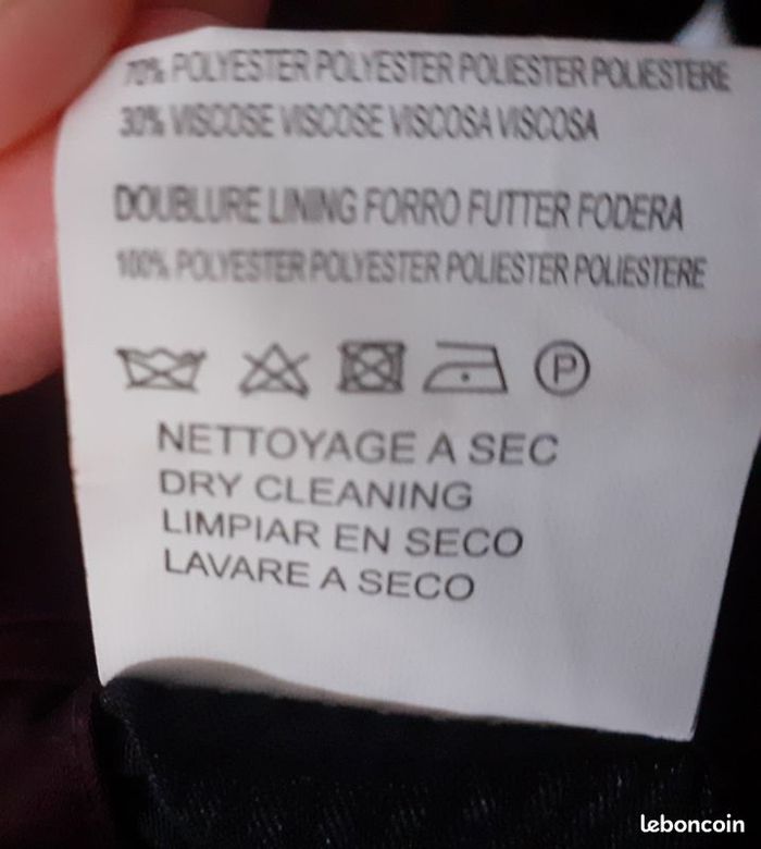 Costume bordeaux T42 Boston - photo numéro 9