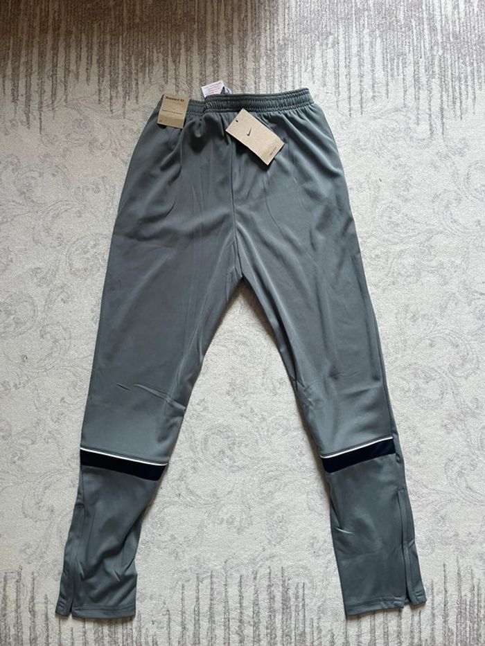 Pantalon Nike - photo numéro 4
