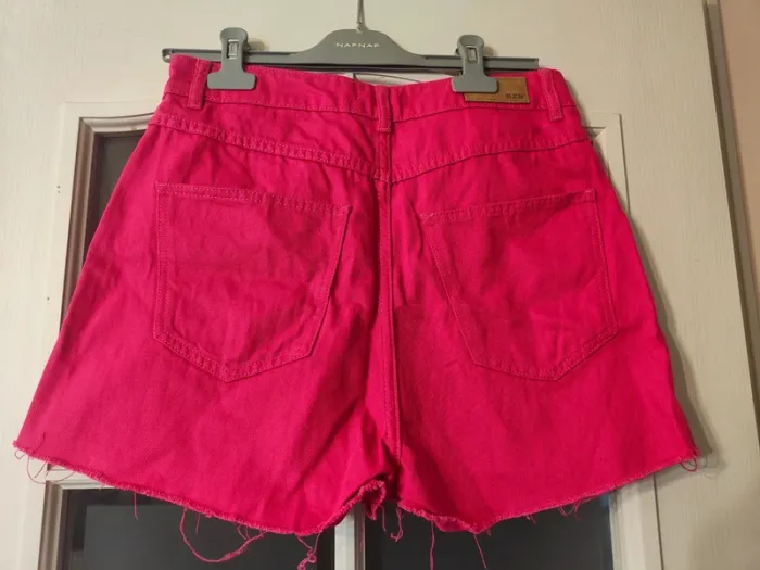 Short rose en jean 38 - photo numéro 2