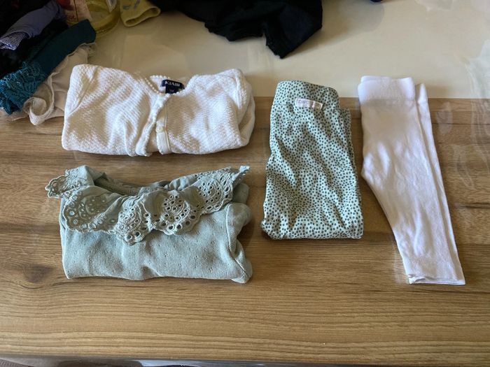Ensemble 4 pièces 1 mois kiabi