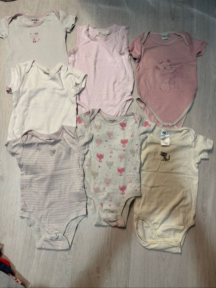 Lot 18 mois - photo numéro 2