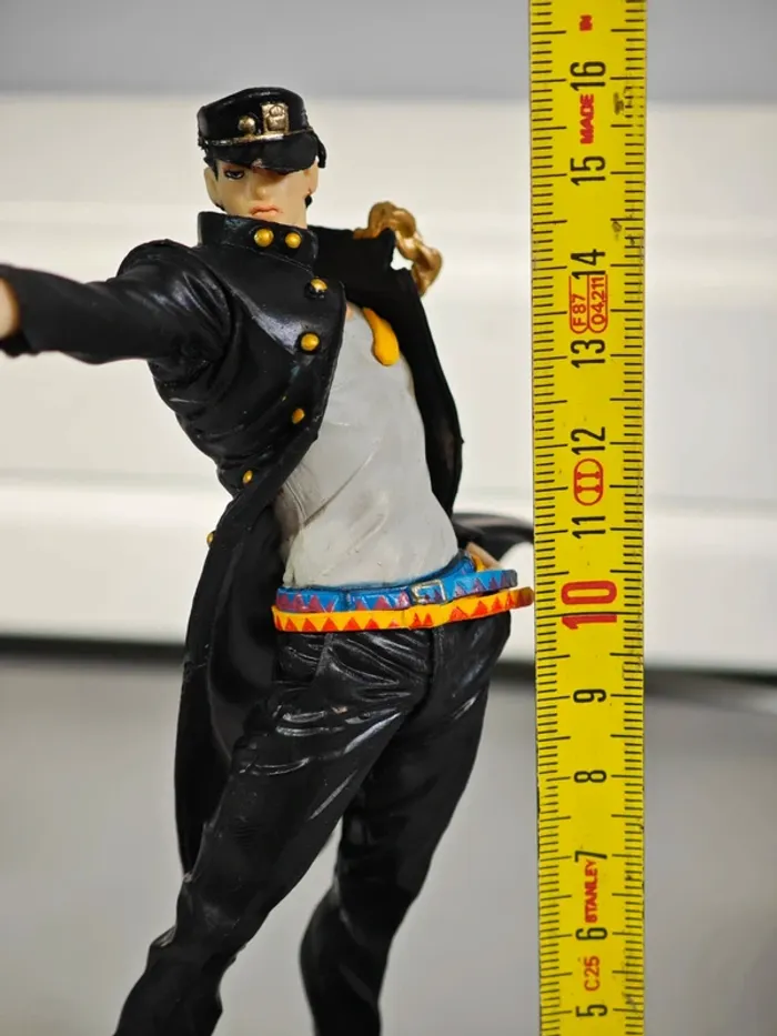 Figurine Jojo's Bizarre Adventure Stardust Crusaders : Jotaro Kujo 16cm neuve avec boîte - photo numéro 7