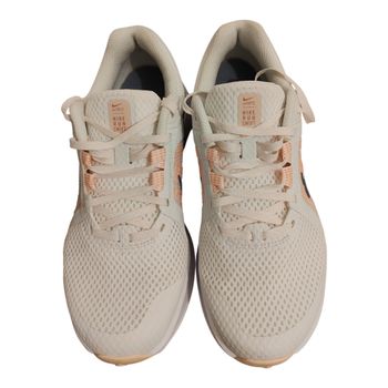 Nike Run Swift blanches