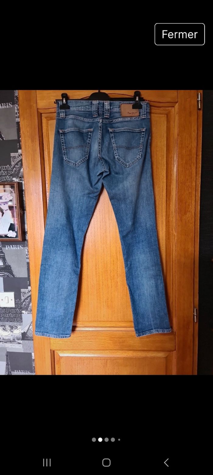 Jean taille W28L32 (M) - photo numéro 2