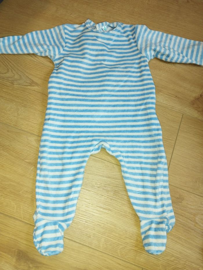 Lot de 3 pyjamas 12 mois - photo numéro 5
