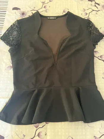 Top décolleté