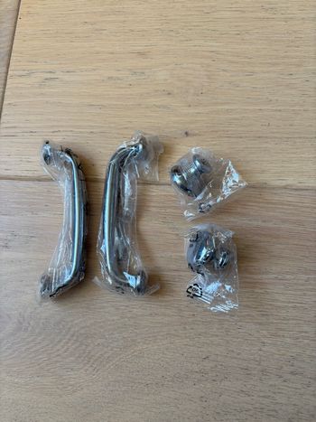 Boutons et poignées de meubles