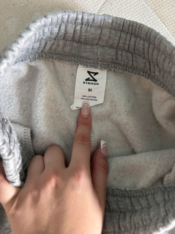 Jogging gris - photo numéro 2