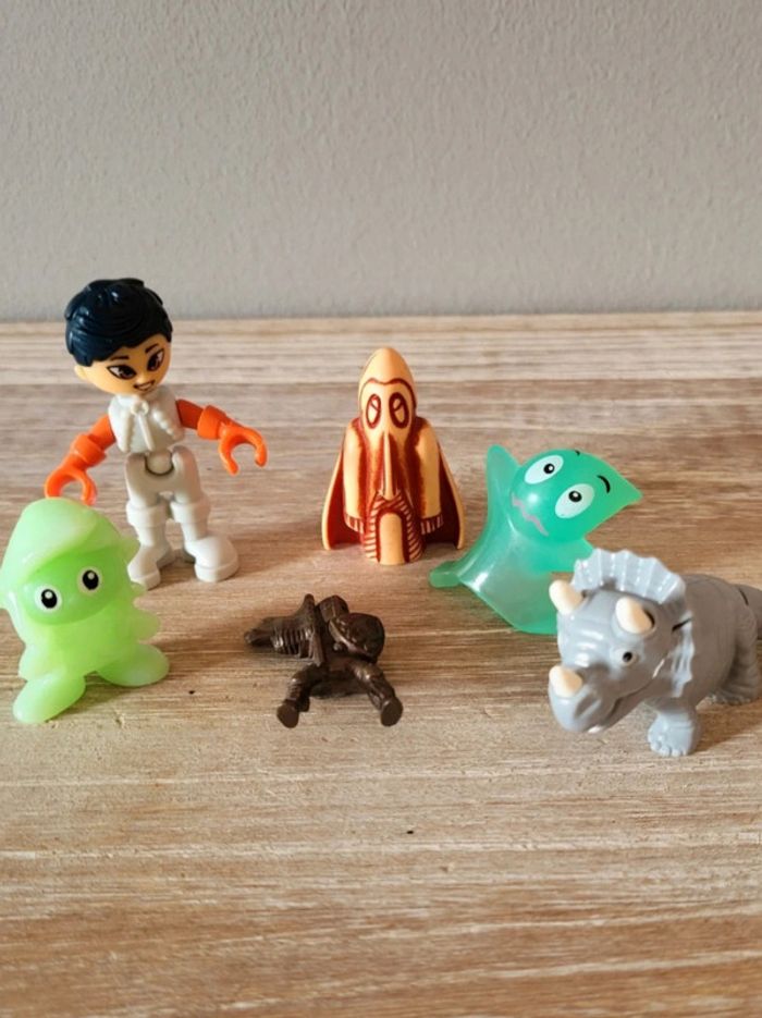 Lot de 6 figurines Kinder calendrier de l'avent Noël piñata anniversaire