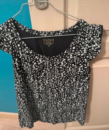 Tee-shirt blanc et bleu