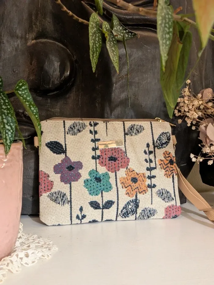 Élégant sac à main en tissu brodé fleuri - photo numéro 3