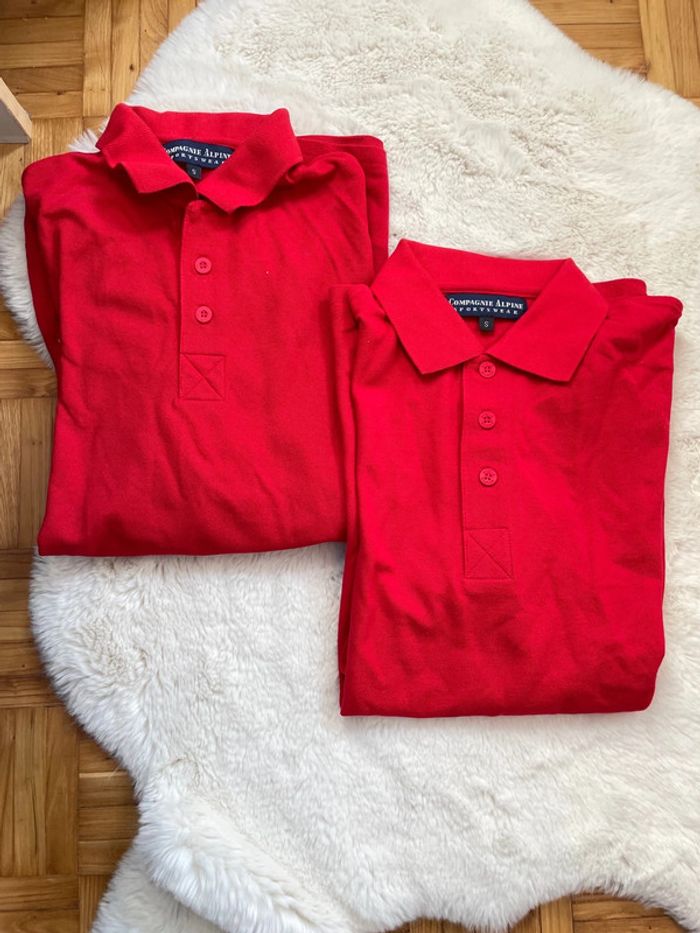 2 polos manches longue en coton taille S compagnie alpine