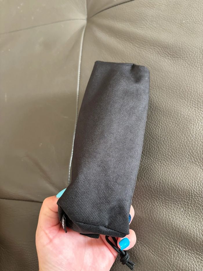 Trousse noire - photo numéro 4