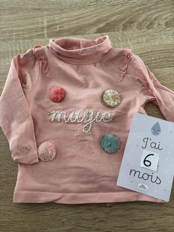 Tee shirt magic pompons KIABI t.6m