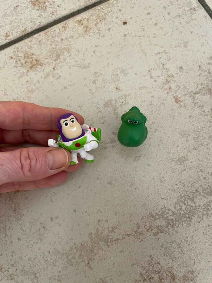 2 figurines Toy Story (Buzz et Rex) - photo numéro 2