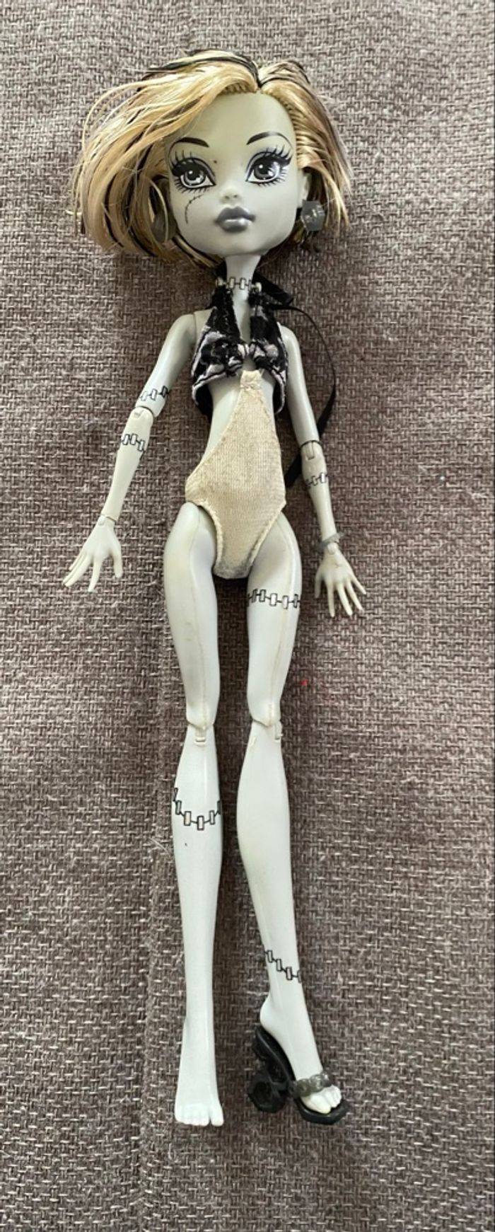 Poupée Frankie Stein