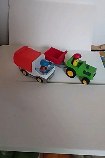 Lot camion poubelle et tracteur playmobil 123