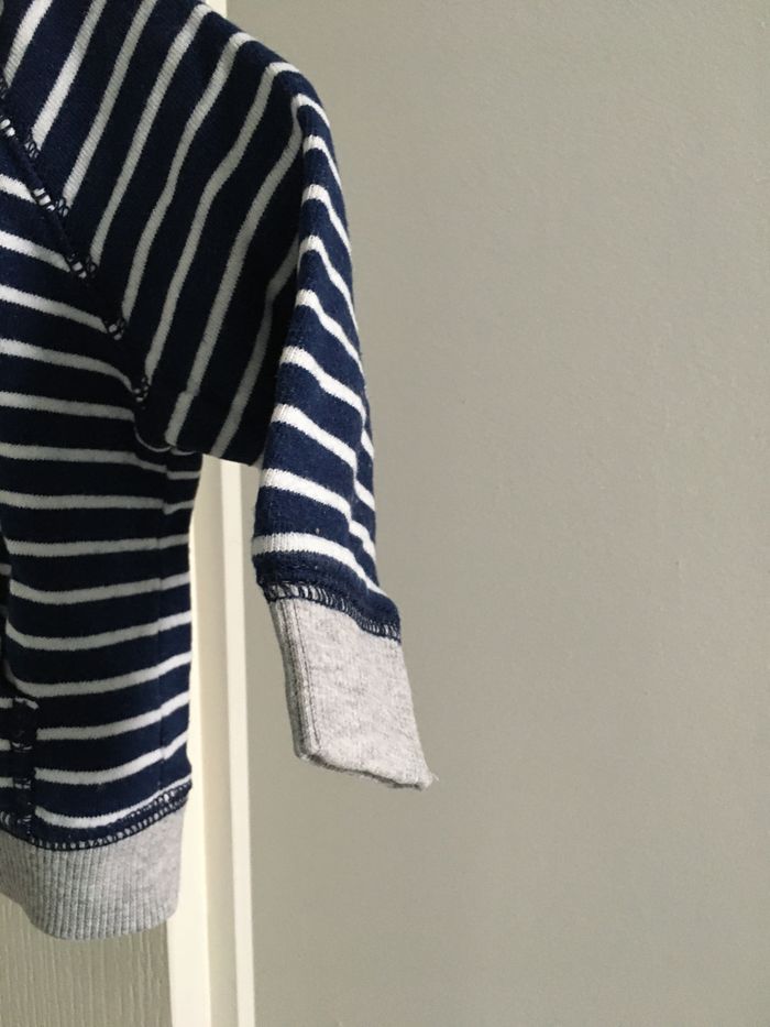 Sweat à capuche zippé garçon 6 mois Carters - photo numéro 7