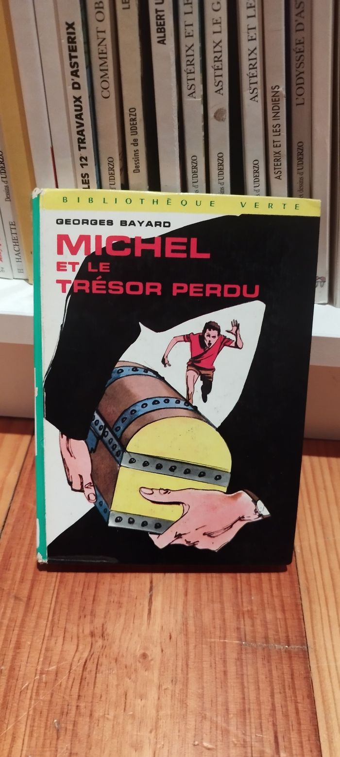 Michel et le trésor perdu livre vintage