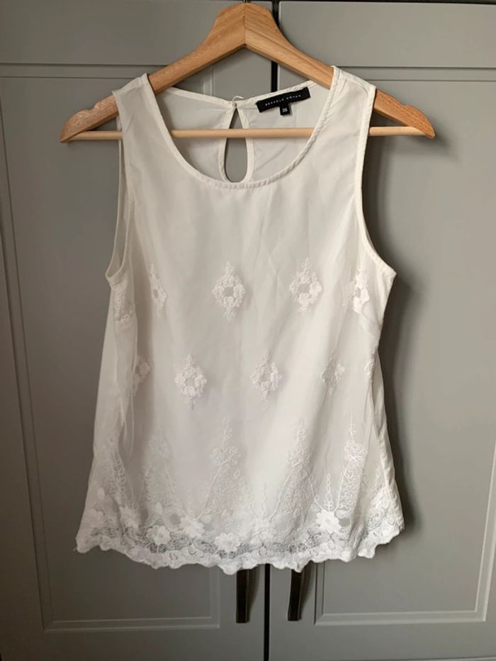 Débardeur blouse blanc broderie