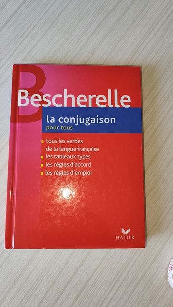 Livre sur la conjugaison Bescherelle