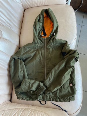 Veste courte coupe vent