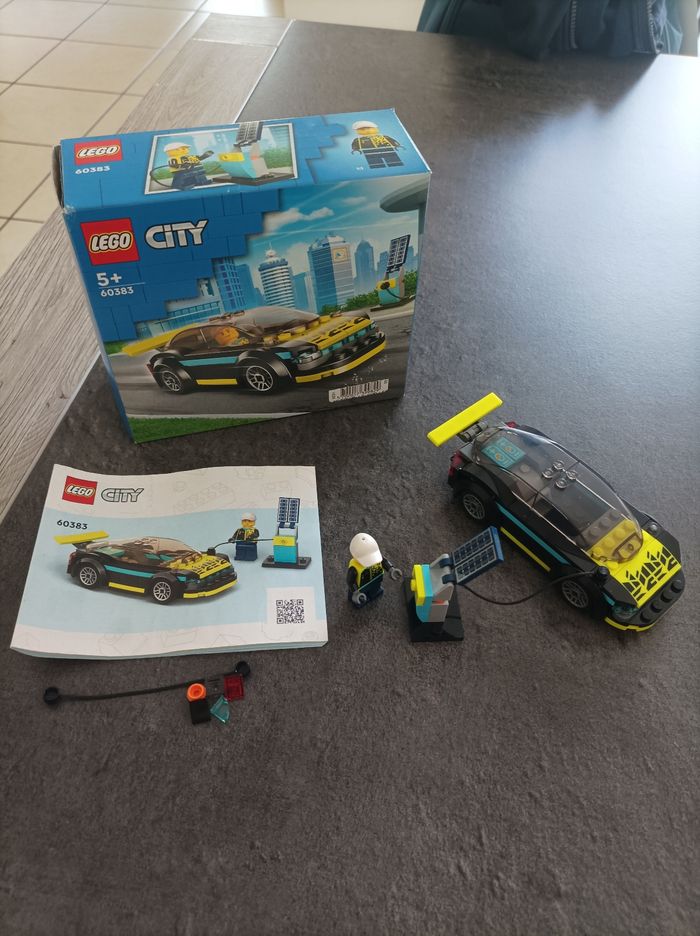 Lego voiture électrique - photo numéro 2