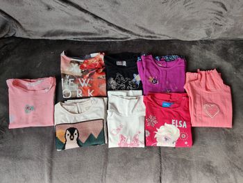 Lot hauts fille 3ans