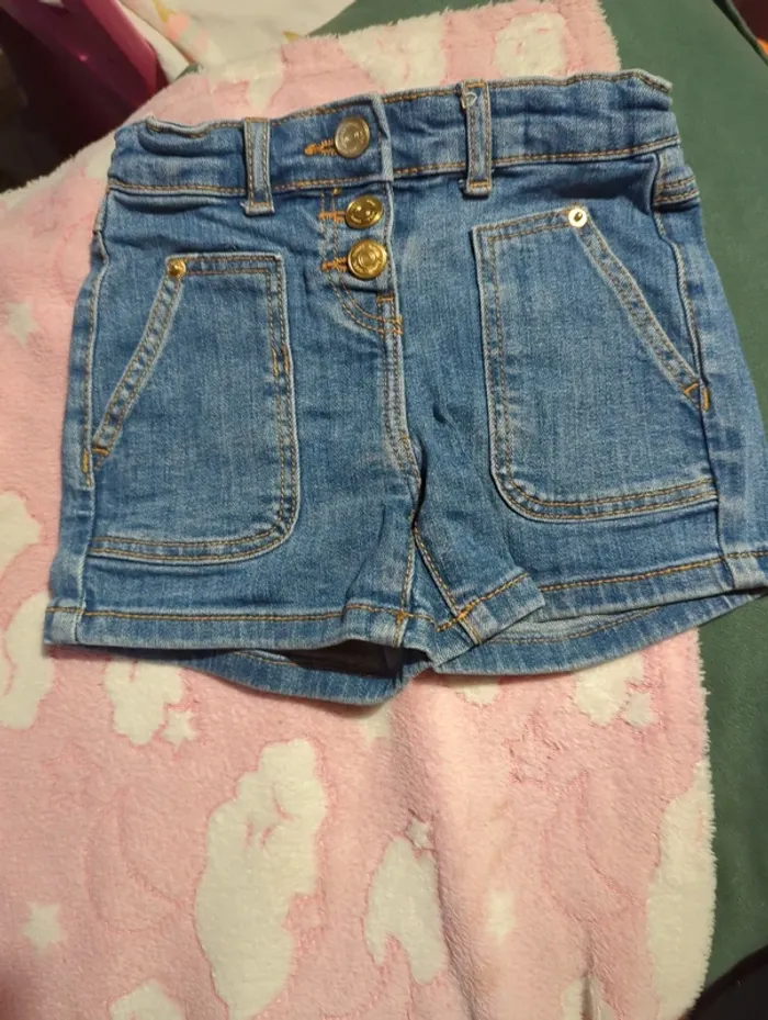 Short en jean tape à l'oeil - photo numéro 3