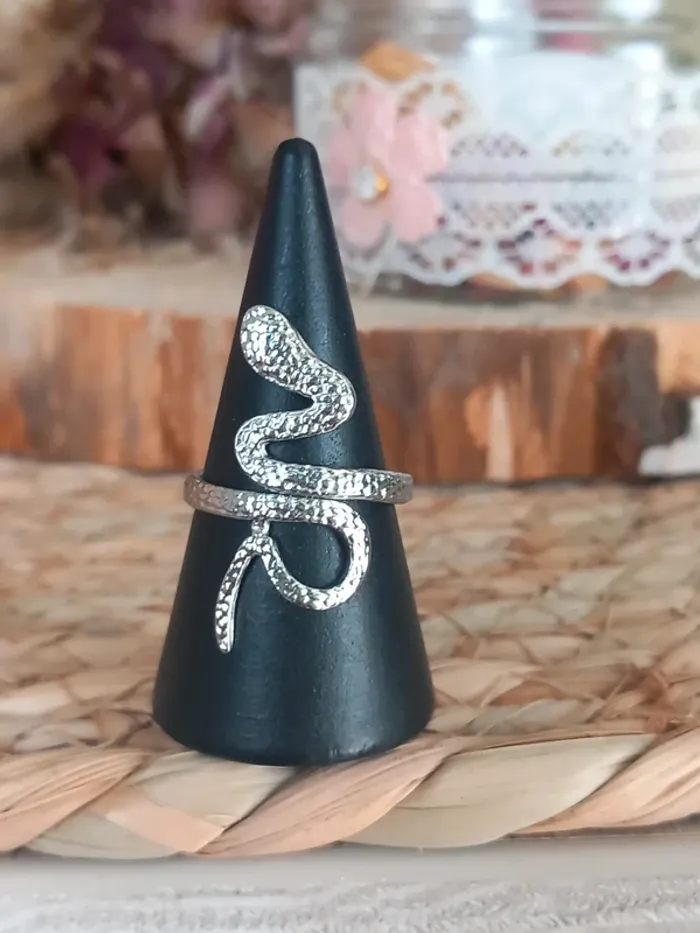 Bague en forme de serpent - photo numéro 2