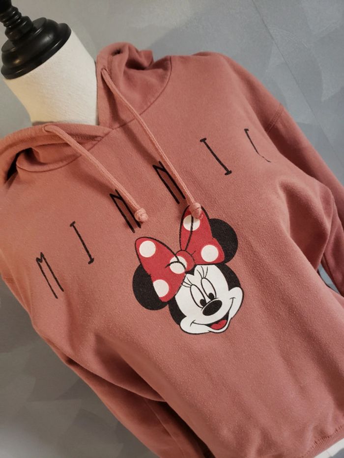 Pull 🎀 Disney taille M 3€ - photo numéro 2