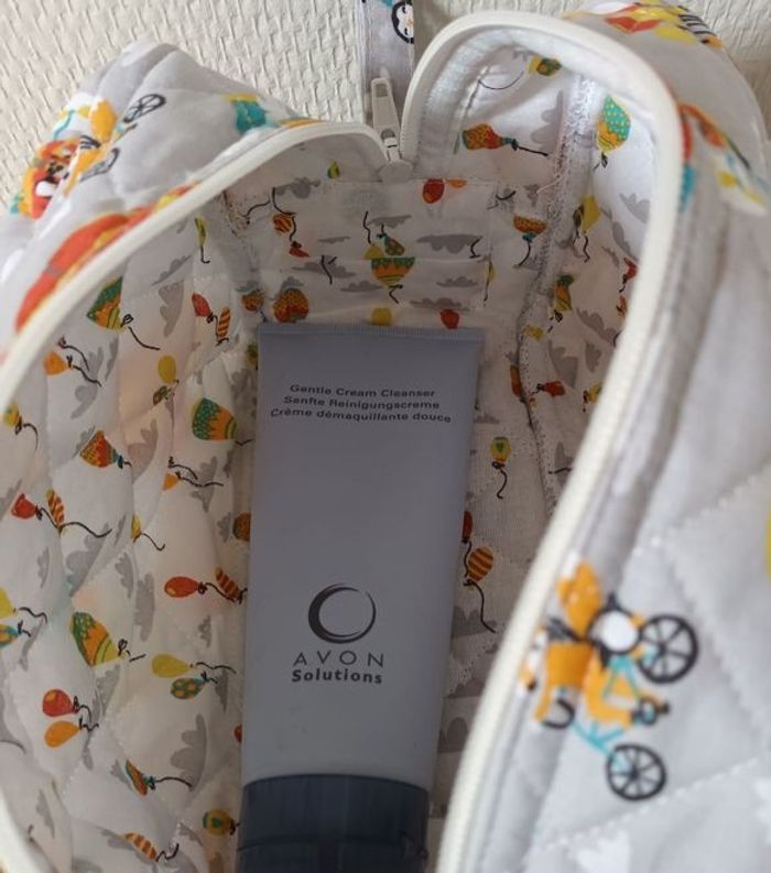 Trousse toilette enfants thème montgolfière 🎈 - photo numéro 5