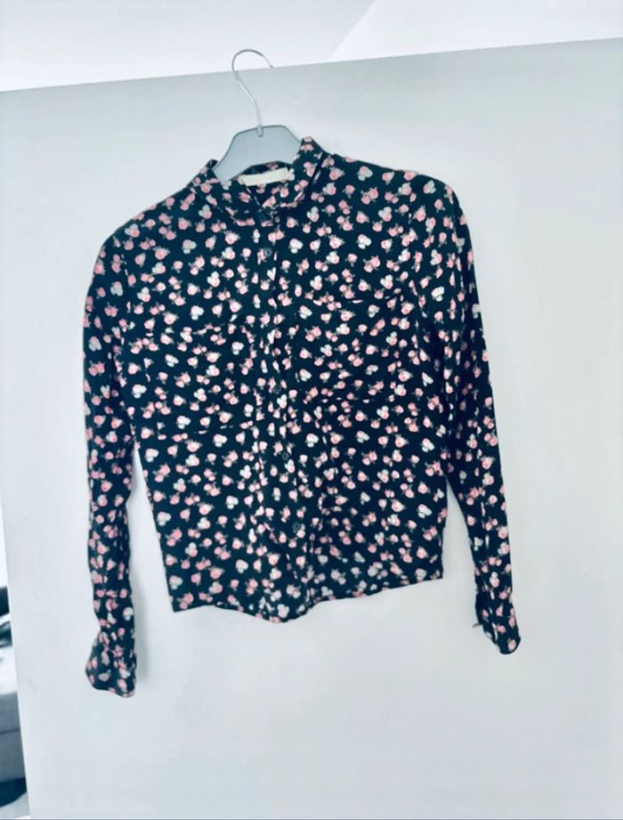 👚 Chemise à fleurs – style romantique et féminin