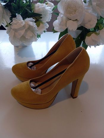Chaussures à talon pointure 38