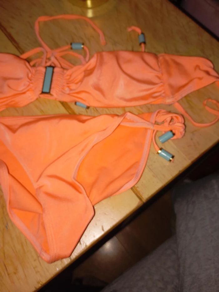 Deux pièces maillot hm - photo numéro 3