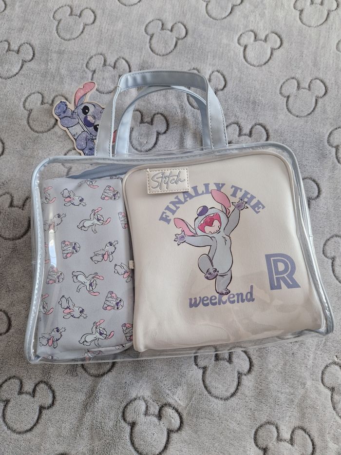 Trousses de toilette disney stitch