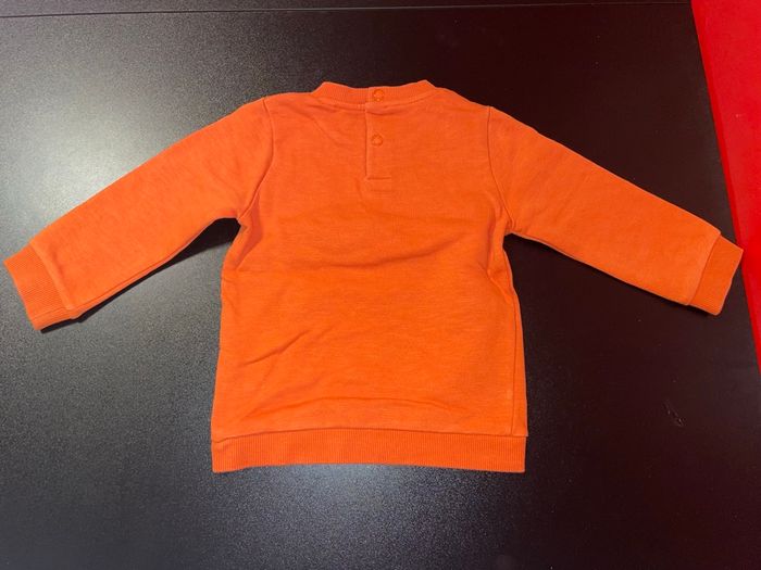 Sweat orange 18 mois gemo avec dinosaure - photo numéro 2