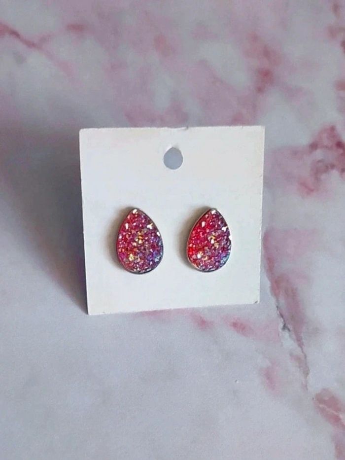 Boucles puces d'oreilles goutte strass rouge holographique inox 🇨🇵 Fabrication Artisanale - Ø 12mm