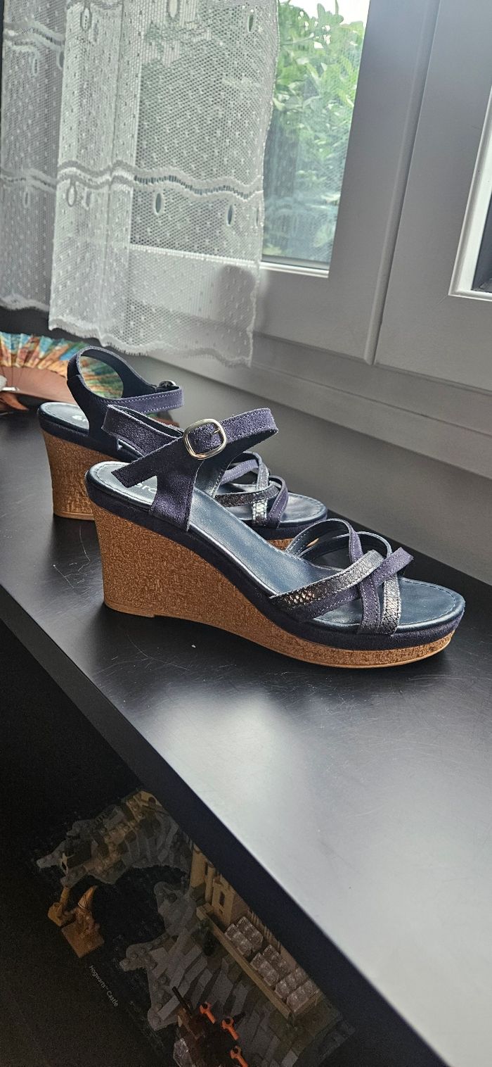 Sandales compensées Éram bleu marine – taille 39 - photo numéro 5