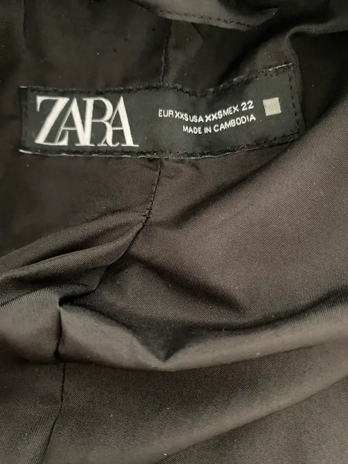 Manteau long noir Zara - photo numéro 7