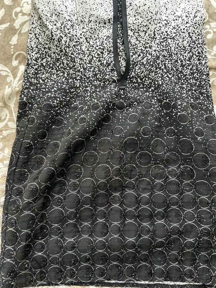 Robe cop copine taille 38 blanc noir - photo numéro 3