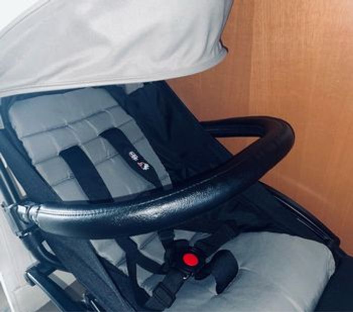 Barre de sécurité pour poussette yoyo