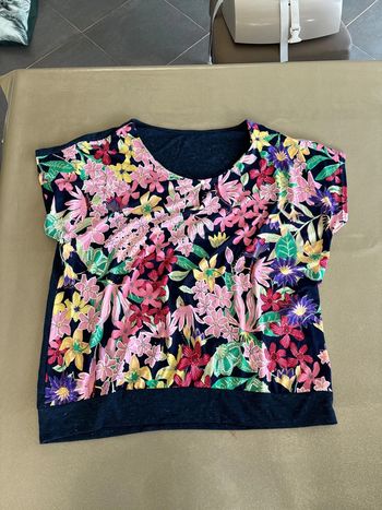 Tee-shirt à fleurs