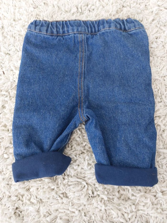 Lot 3 pantalon 6 mois (kiabi, Gémo et Petit pirate) - photo numéro 10
