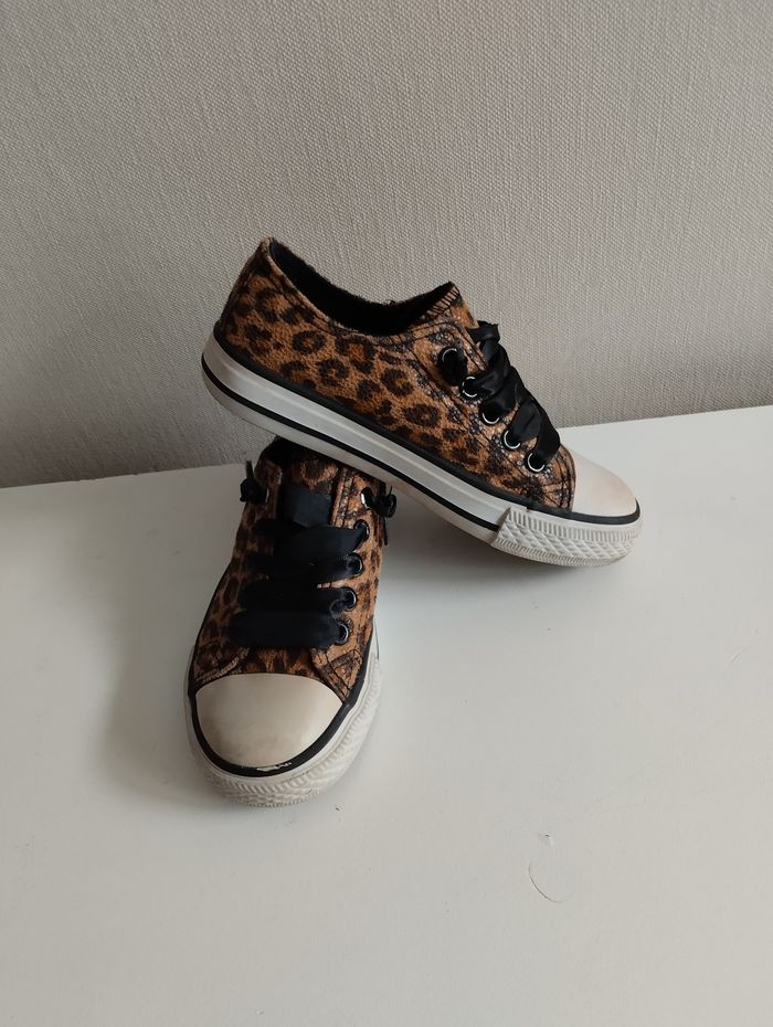 Chaussures Lovely Skull pointure 30