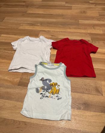 T-shirt sans manche 3 mois