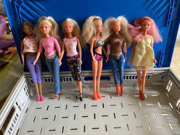 lot 6 poupées steffi love style barbie