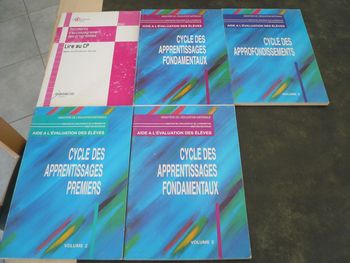 2.50euros le lot de 5 livres pédagogique (possible à l'unité)